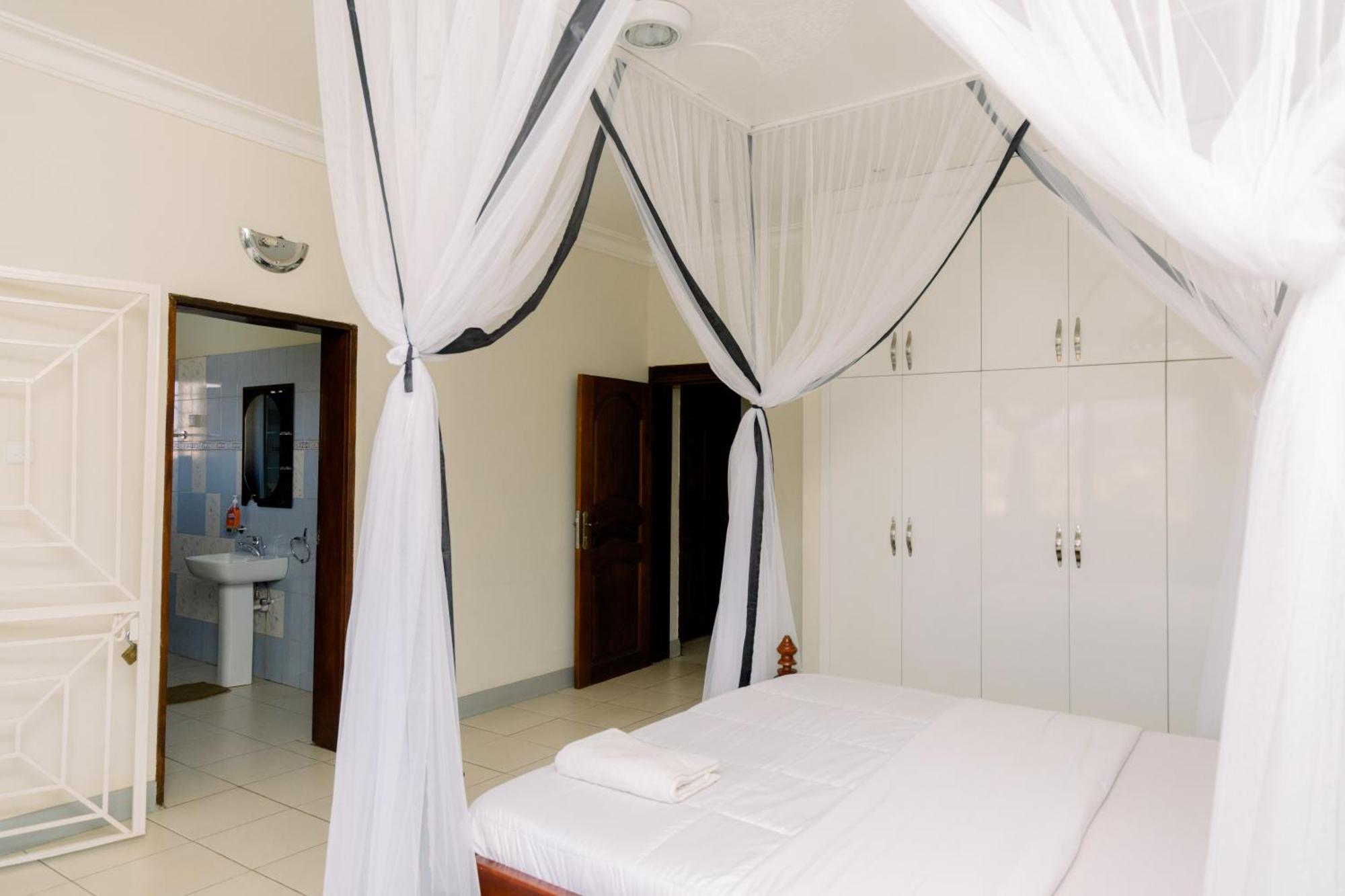 Luxury Acacia Villa With Kampala'S Best View Habitación foto